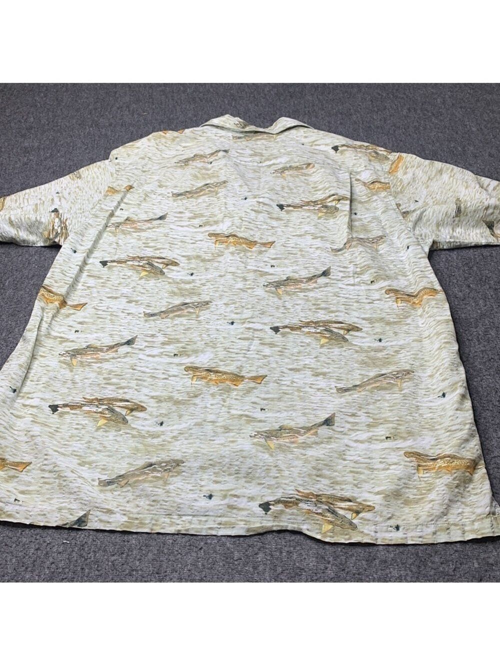 Columbia Shirt Mens M Multicolor Fish Pattern Button Down Short Sleeve Outdoor - Picture 6 of 6